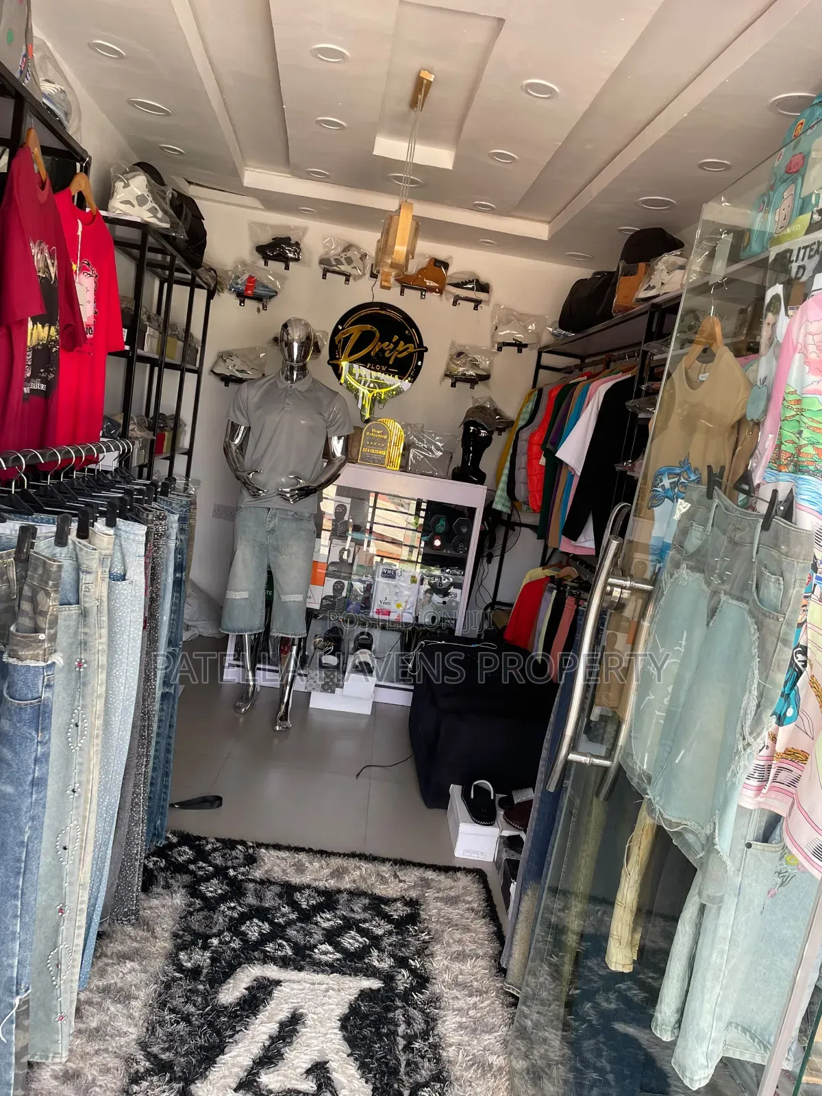 Shop Space for Sale (Lugbe) in FHA