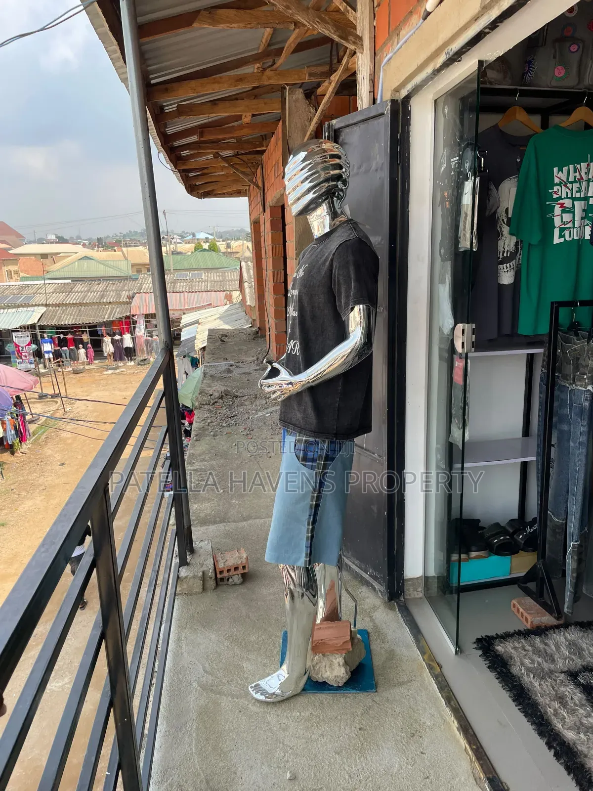 Shop Space for Sale (Lugbe) in FHA