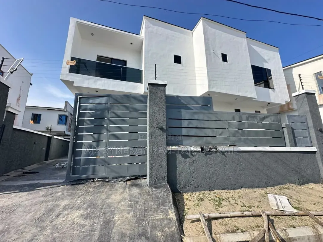 4bdrm Duplex in Lekki Expressway for rent in Lekki Expressway