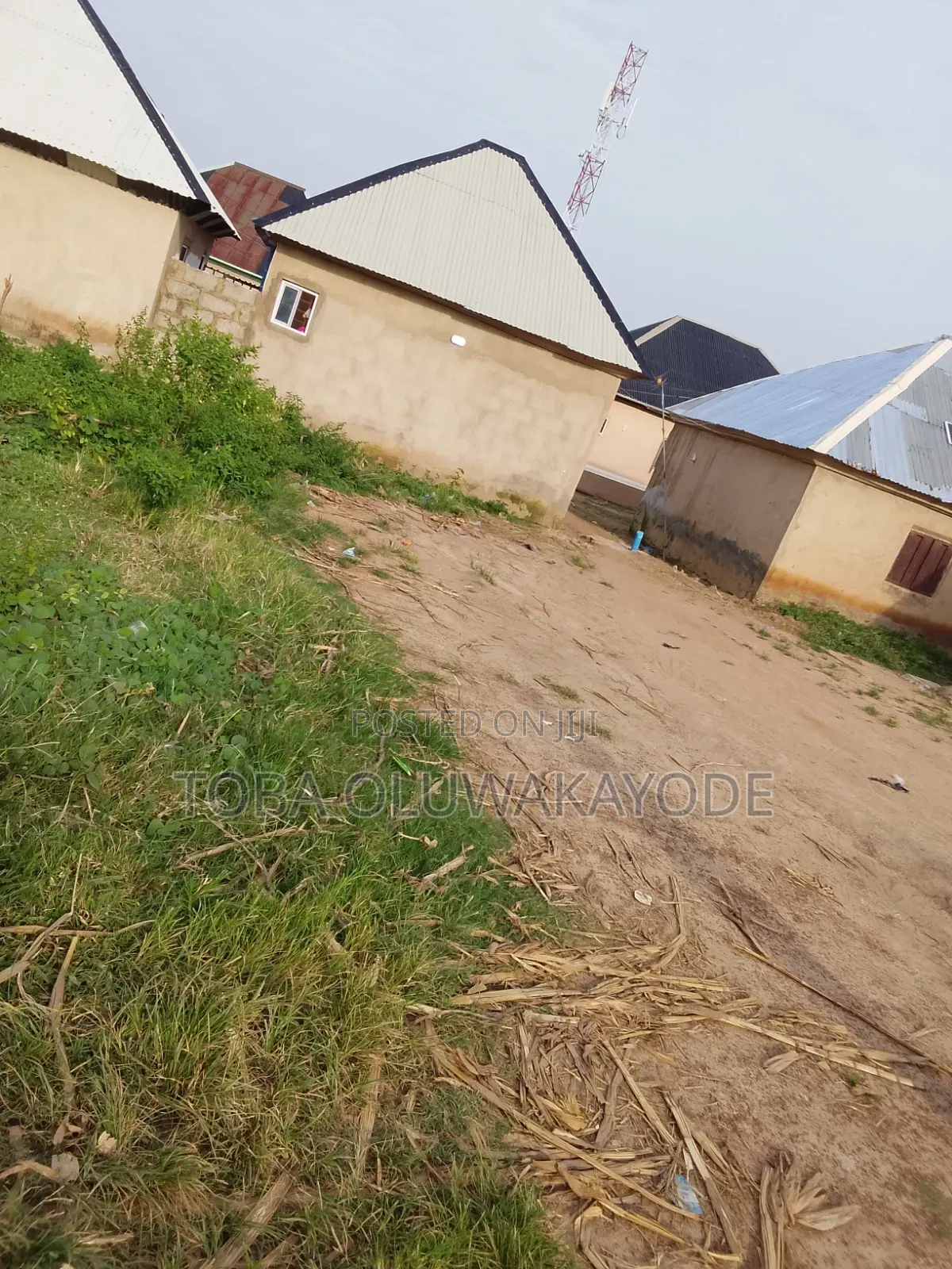 Land for Sale! in Kiami