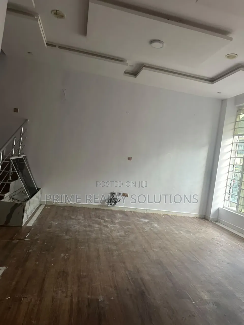 4bdrm Duplex in 𝐂𝐡𝐞𝐯𝐫𝐨𝐧 𝐥𝐞𝐤𝐤𝐢, Chevron for rent in Chevron