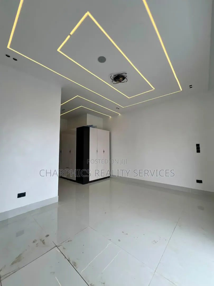 3bdrm Duplex in Off Lekki-Epe Expressway for sale in Off Lekki-Epe Expressway