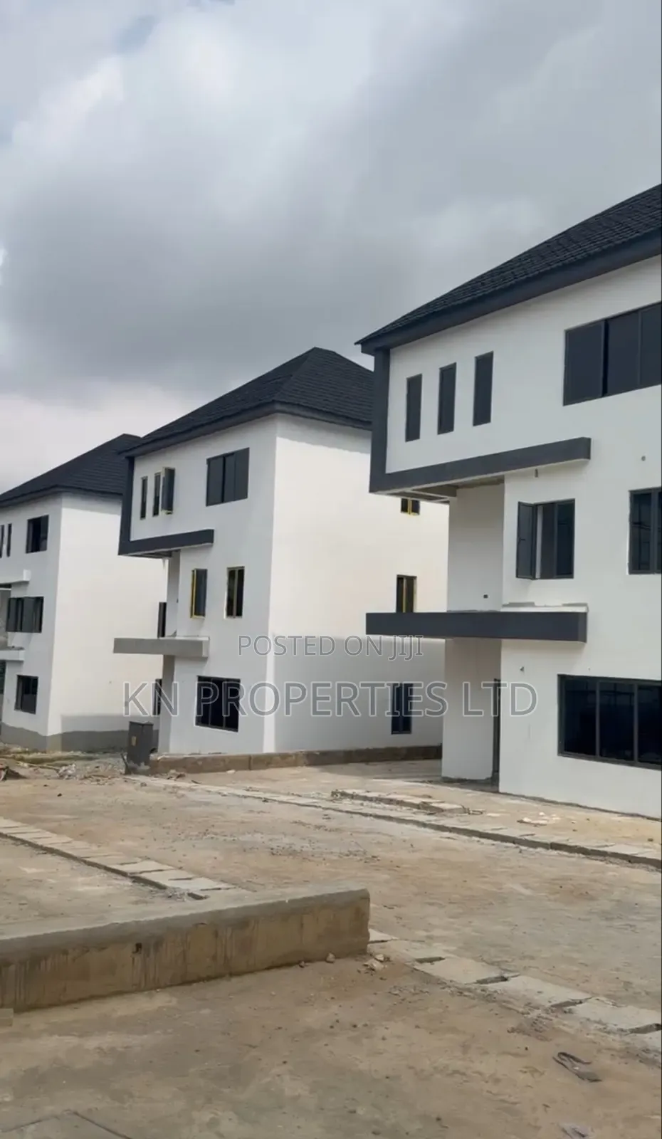 5bdrm Duplex in Katampe Extension for sale in Katampe Extension