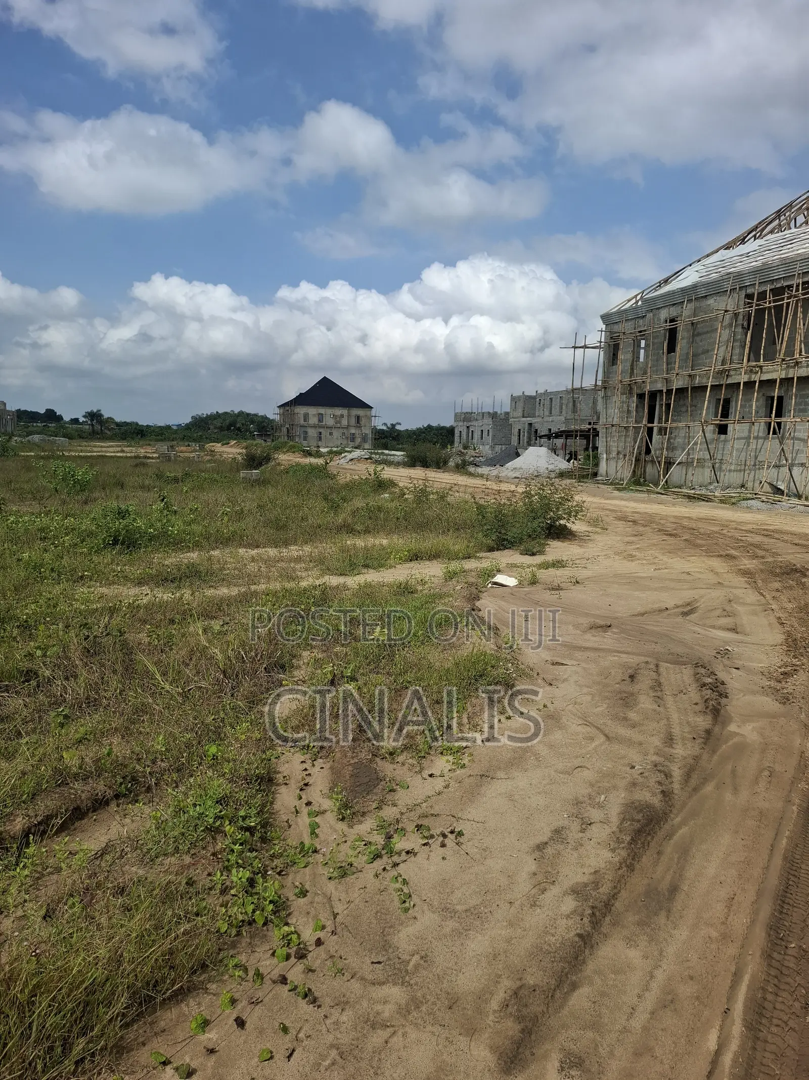 Mixed-Use Prime Plot of Land in Ibeju-Lekki for Sale in Lekki Expressway