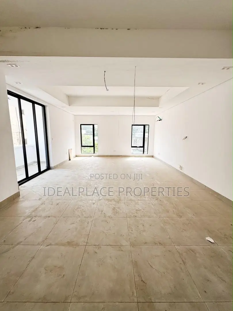 4bdrm Duplex in Victoria Island for sale in Victoria Island
