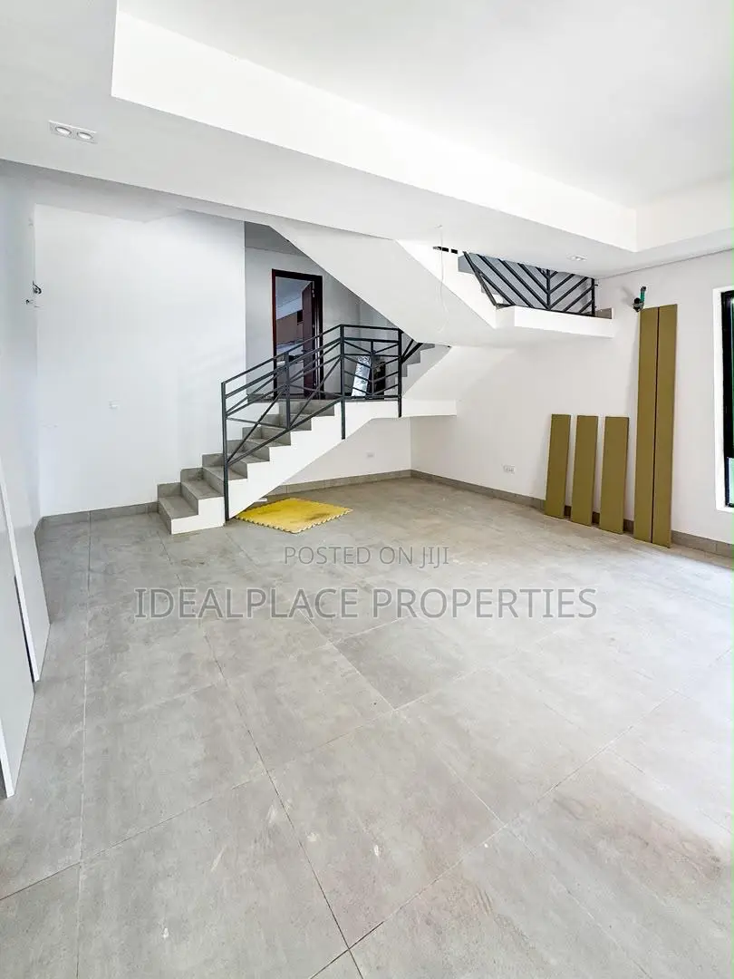 4bdrm Duplex in Victoria Island for sale in Victoria Island