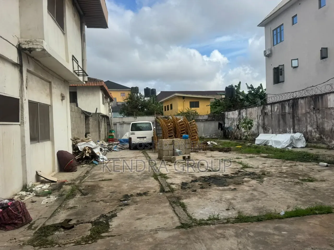 3bdrm Block of Flats in Ago Palace for sale in Ago Palace