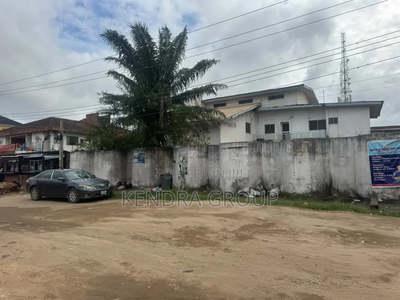 3bdrm Block of Flats in Ago Palace for sale in Ago Palace