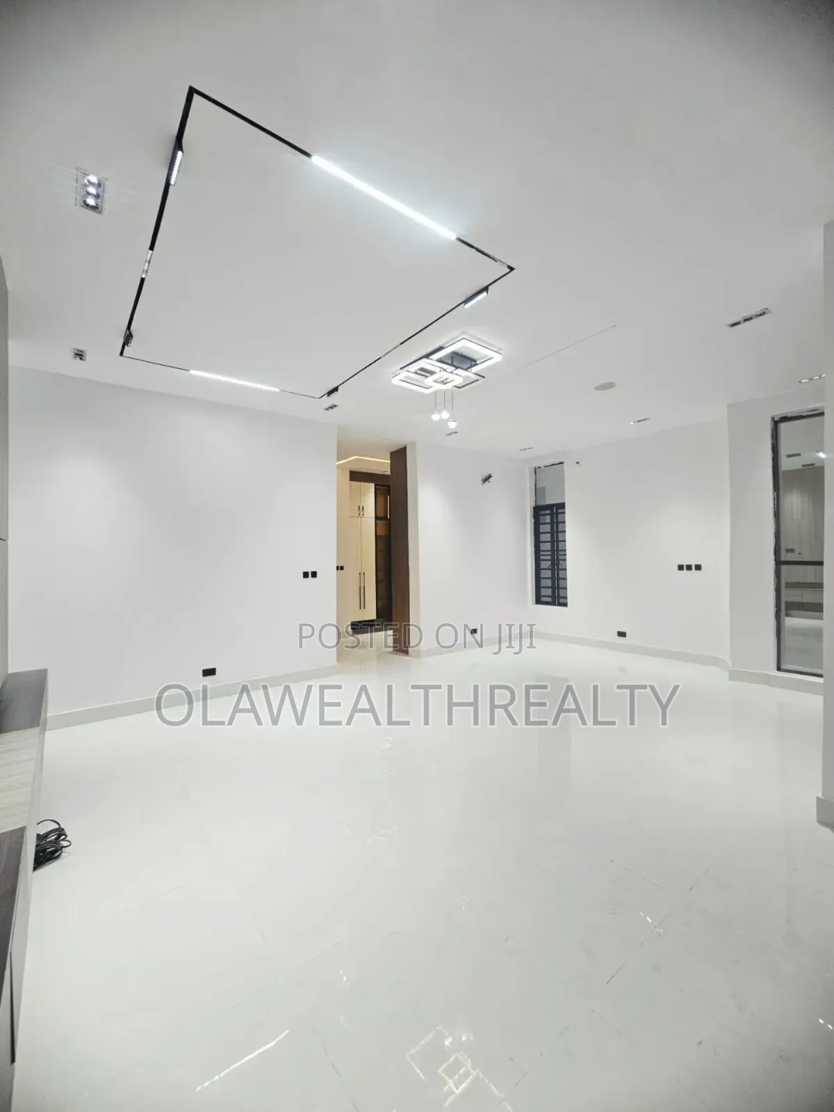 5bdrm Duplex in VGC / Ajah for sale in VGC / Ajah