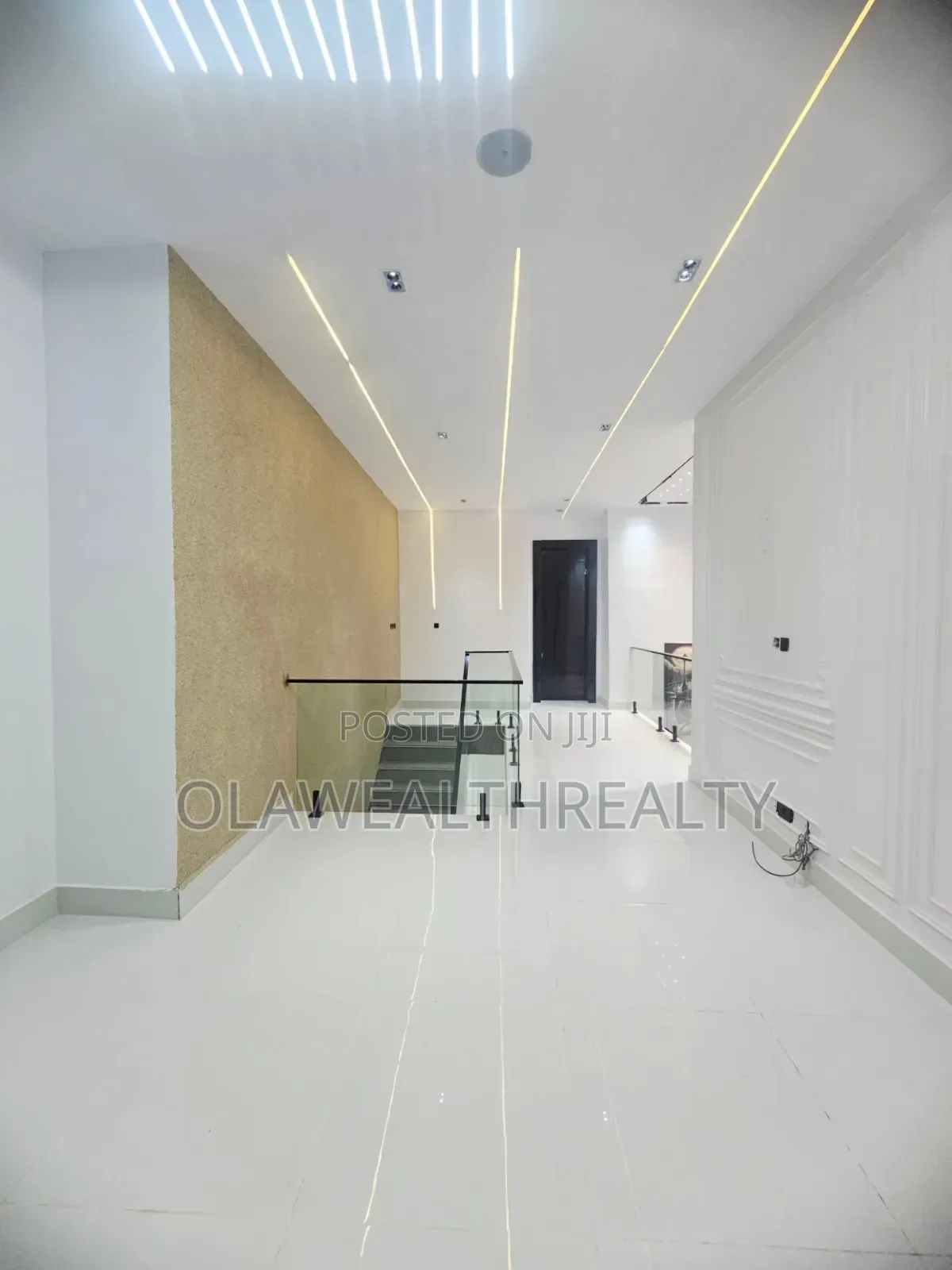 5bdrm Duplex in VGC / Ajah for sale in VGC / Ajah
