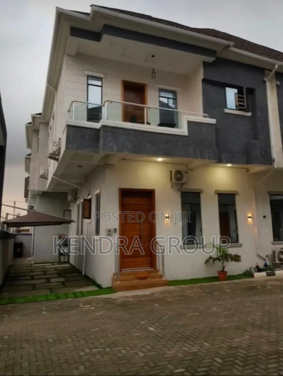 Furnished 4bdrm Duplex in Ikota for rent in Ikota