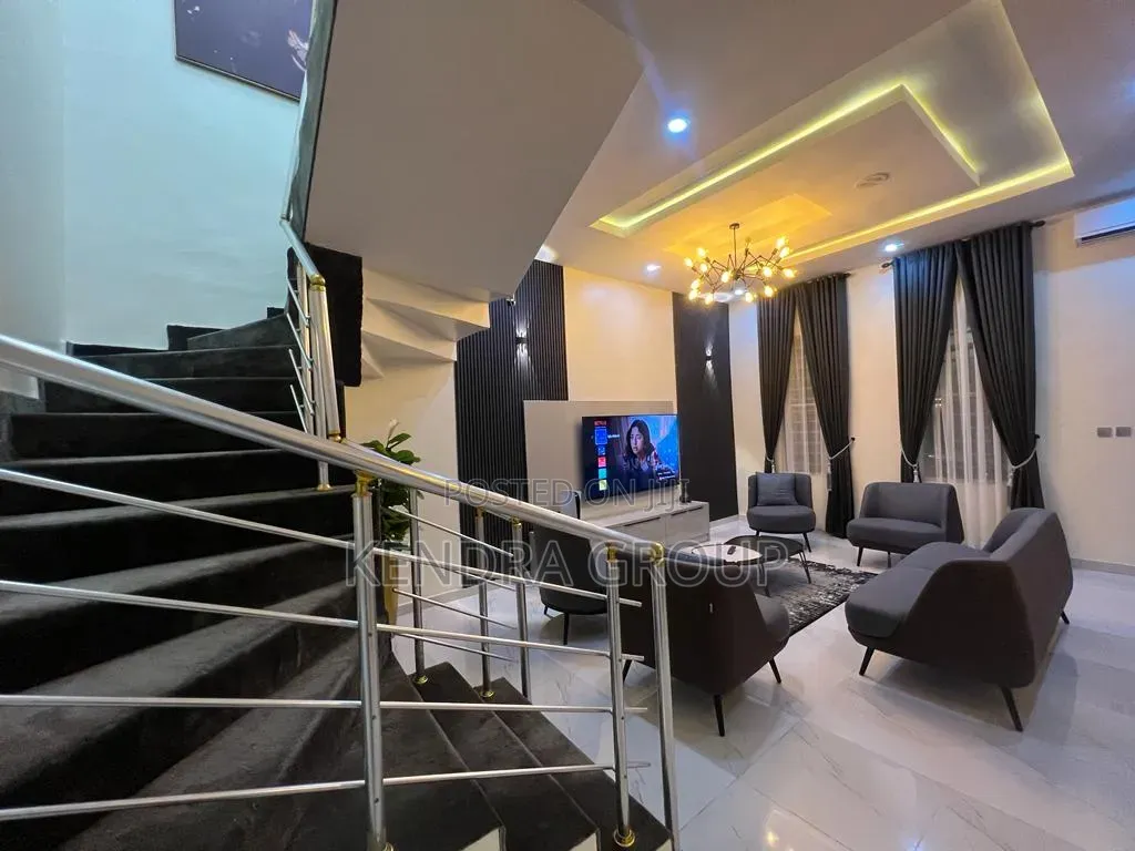 Furnished 4bdrm Duplex in Ikota for rent in Ikota