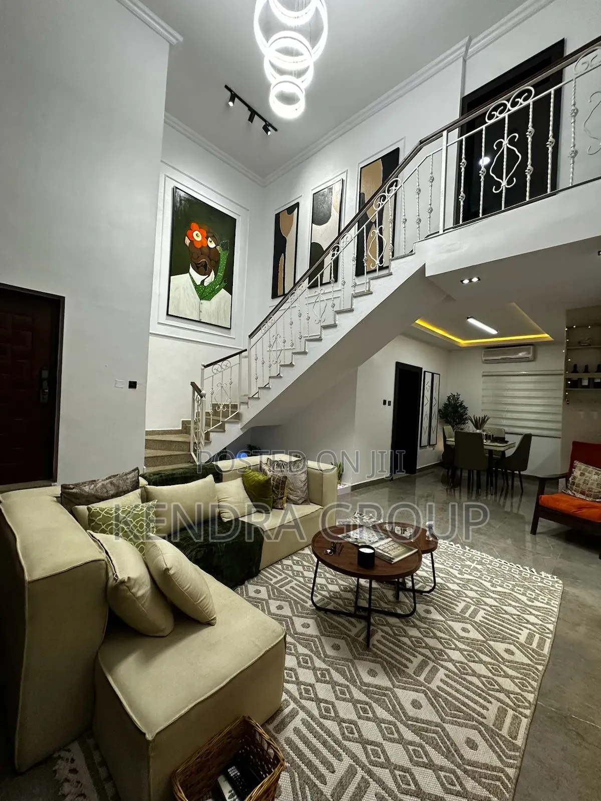 Furnished 3bdrm Duplex in Off Admiralty Way, Lekki Phase 1 for rent in Lekki Phase 1