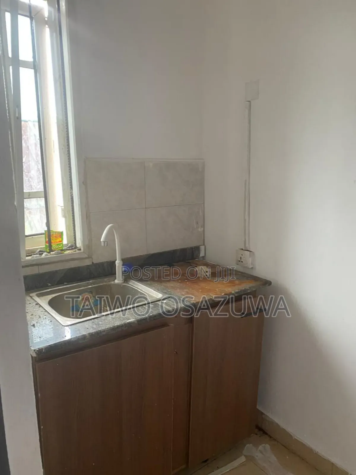 1bdrm Apartment in Badore Road for rent in Ado / Ajah