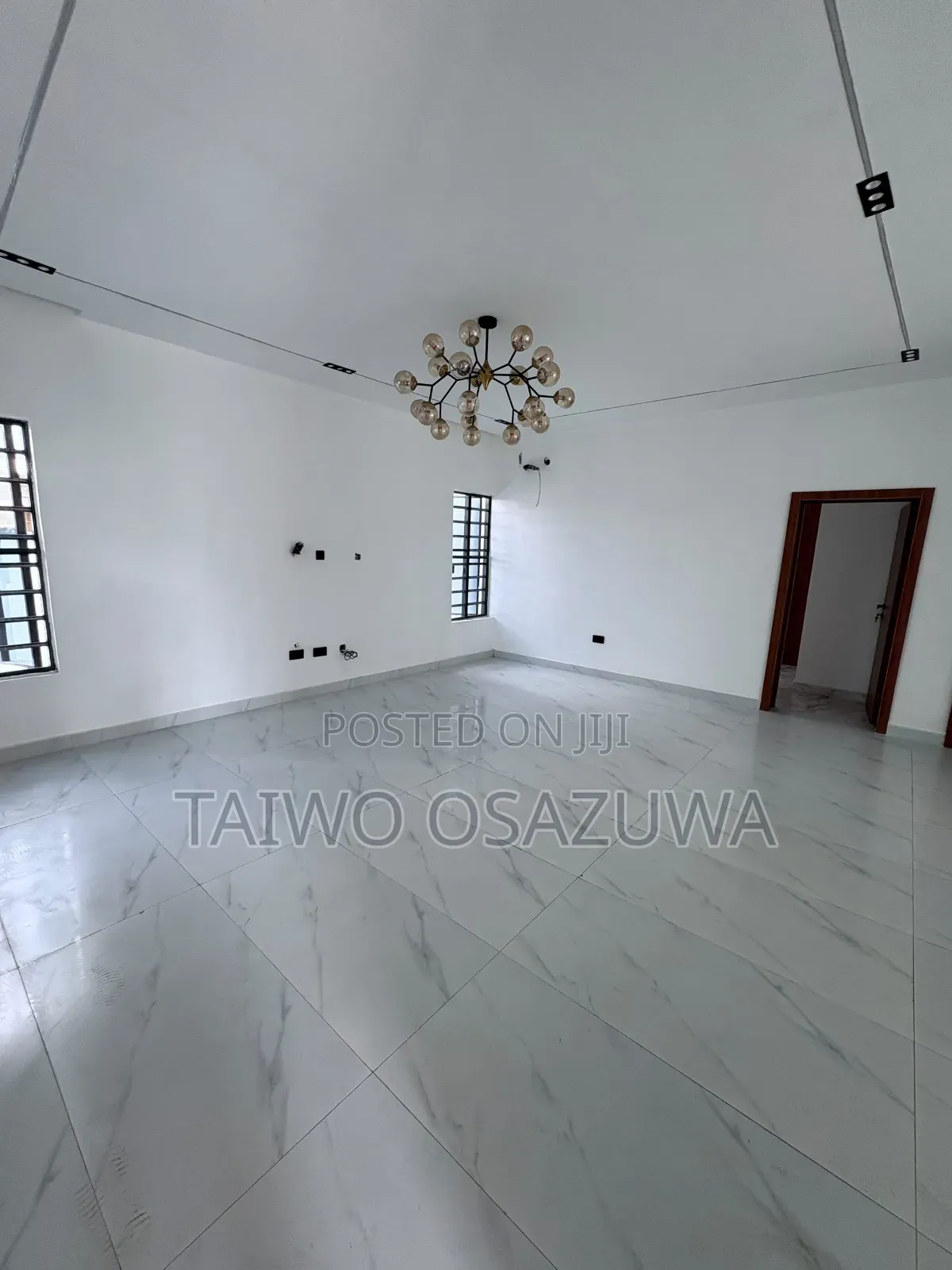 4bdrm Duplex in Monastery Road, for sale in Sangotedo