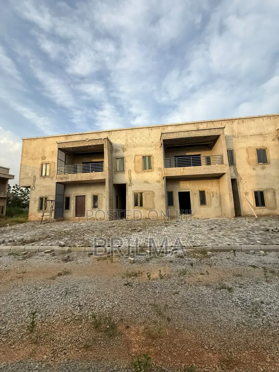 4bdrm Duplex in Kuje for sale in Kuje