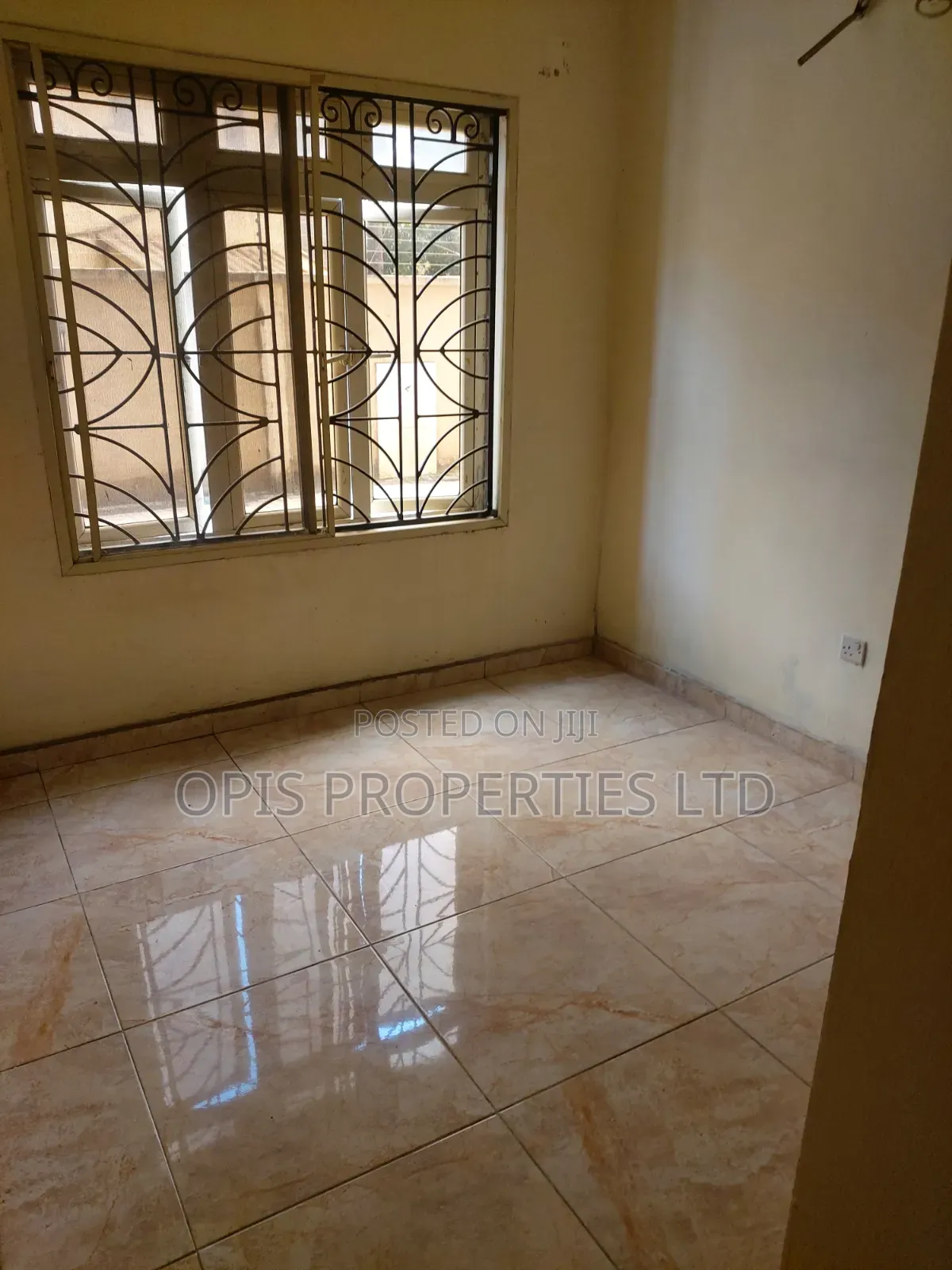 3bdrm Block of Flats in Ikeja GRA for rent in Ikeja GRA