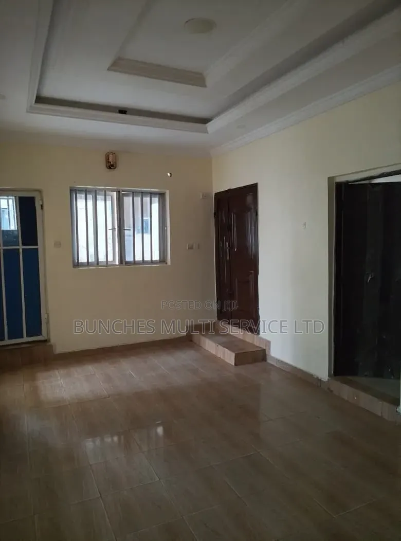 Furnished 2bdrm Apartment in Beach Estate, Mile 12 for rent in Mile 12