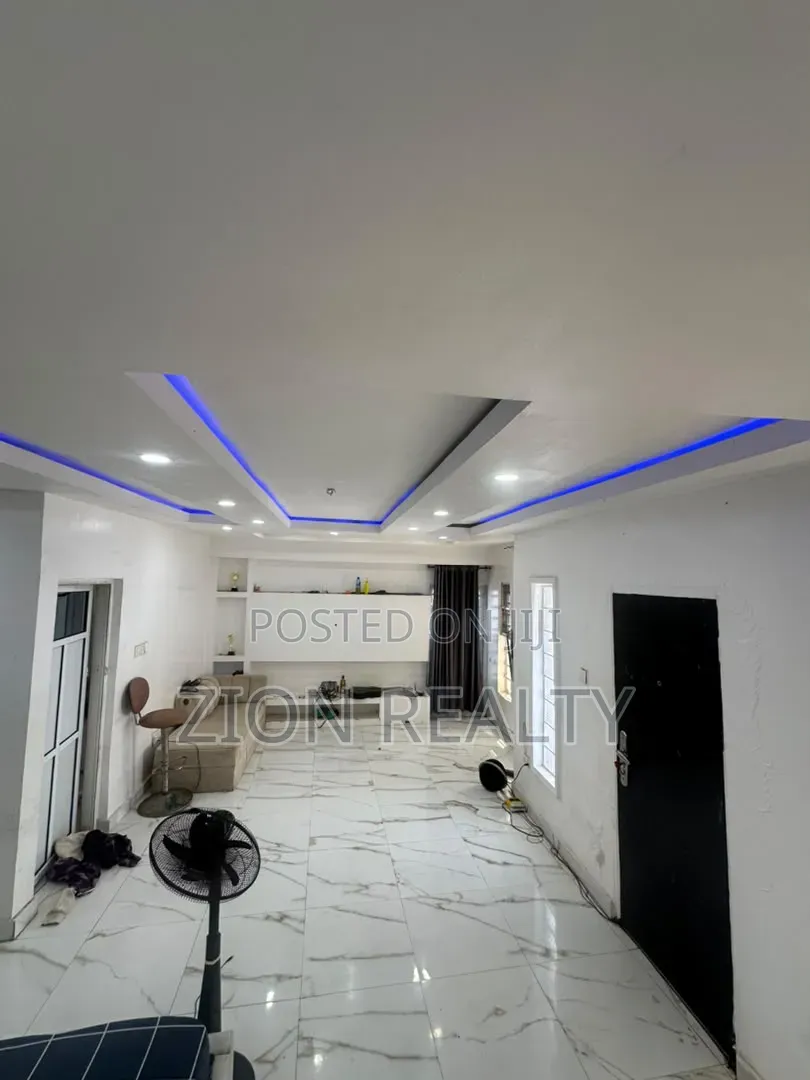 3bdrm Duplex in Eleko Beach Side for rent in Eleko