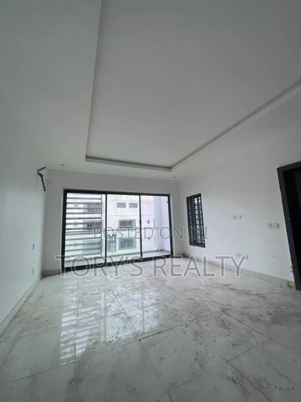 4bdrm Duplex in Lekki Phase 1 for rent in Lekki Phase 1