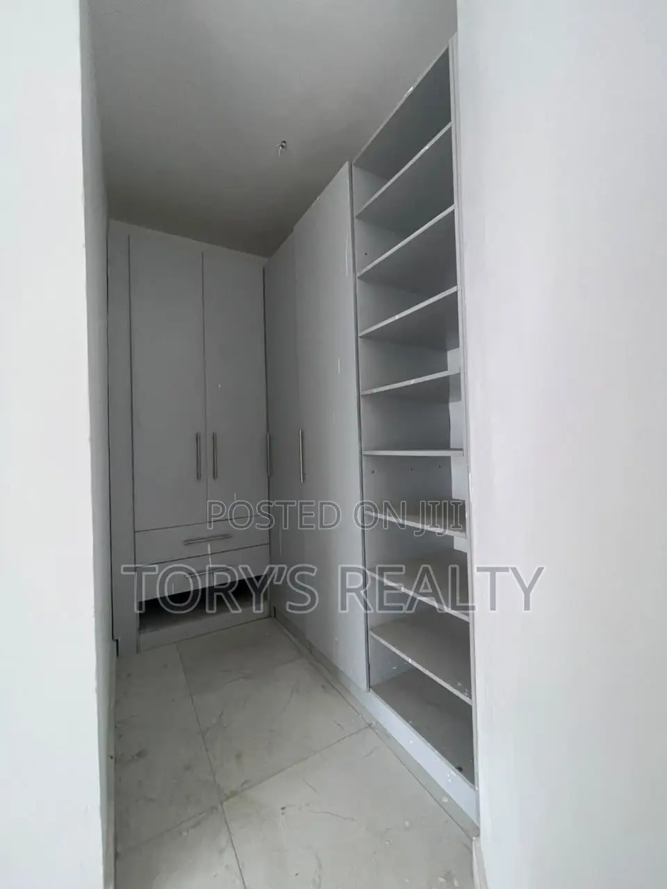 4bdrm Duplex in Lekki Phase 1 for rent in Lekki Phase 1