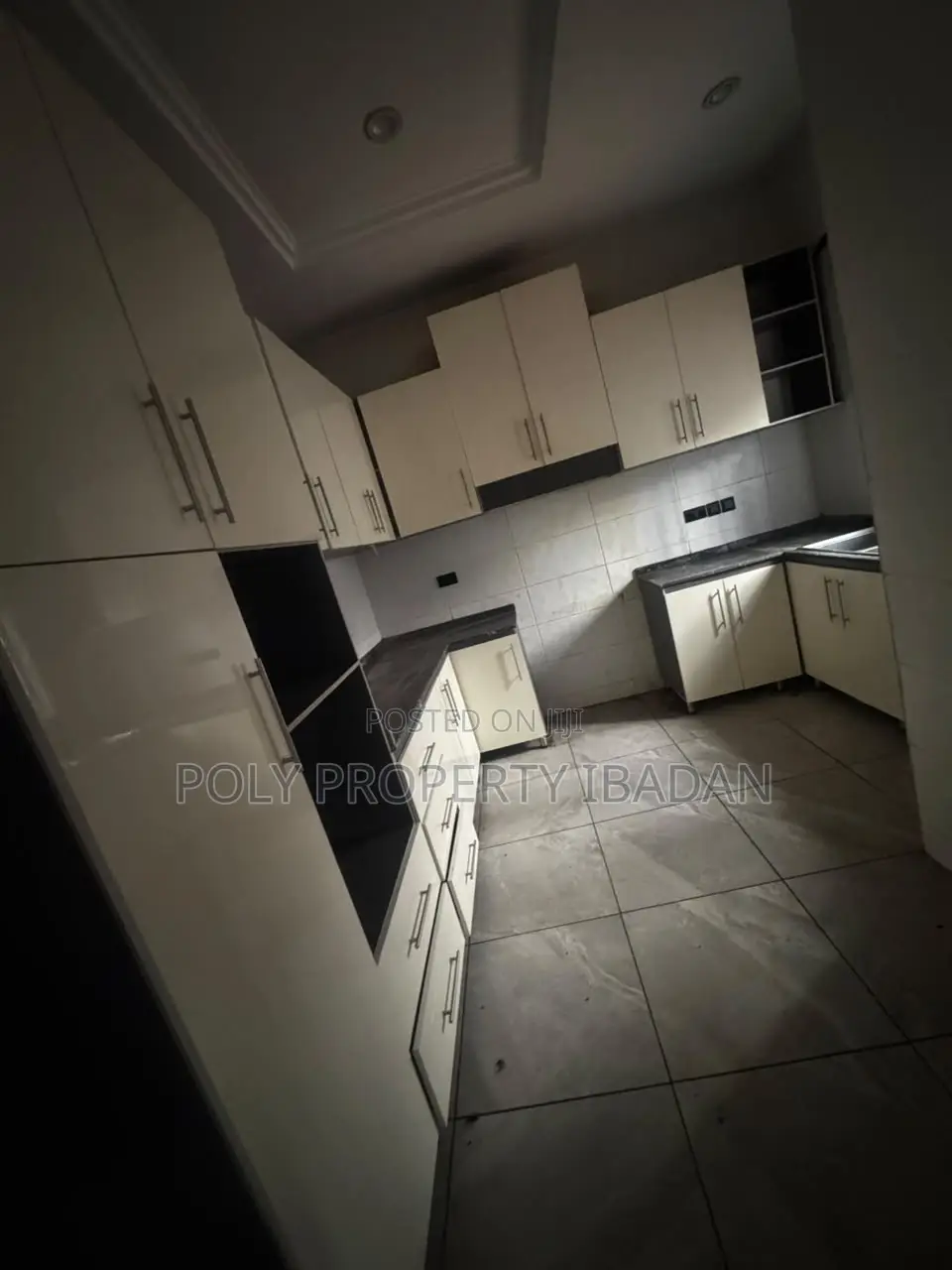 6bdrm Duplex in Oluyole Estate, Ibadan for rent in Ibadan