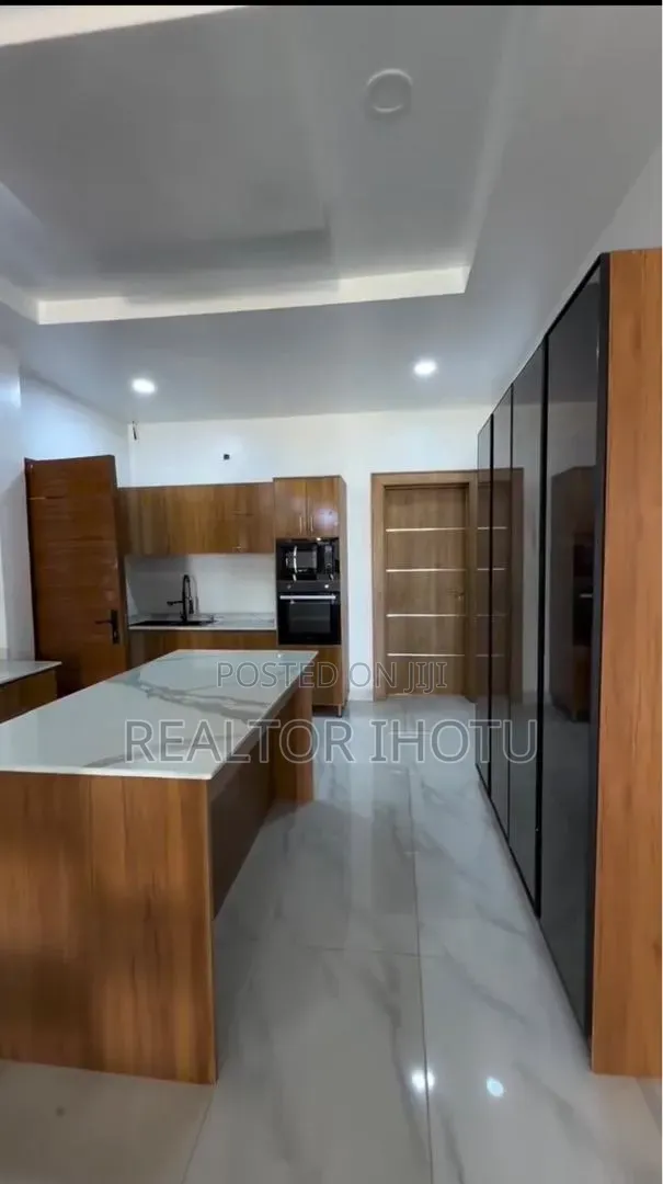 3bdrm Block of Flats in Katampe (Main) for sale in Katampe (Main)