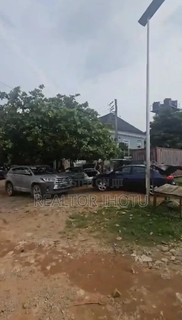 1800sqm, HOT DISTRESS SALE! Built Up! Residential, C of O in Kaura