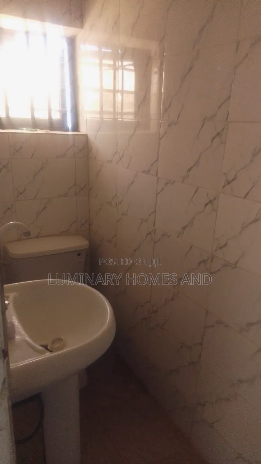 2bdrm Block of Flats in Military Zone, FHA for rent in FHA