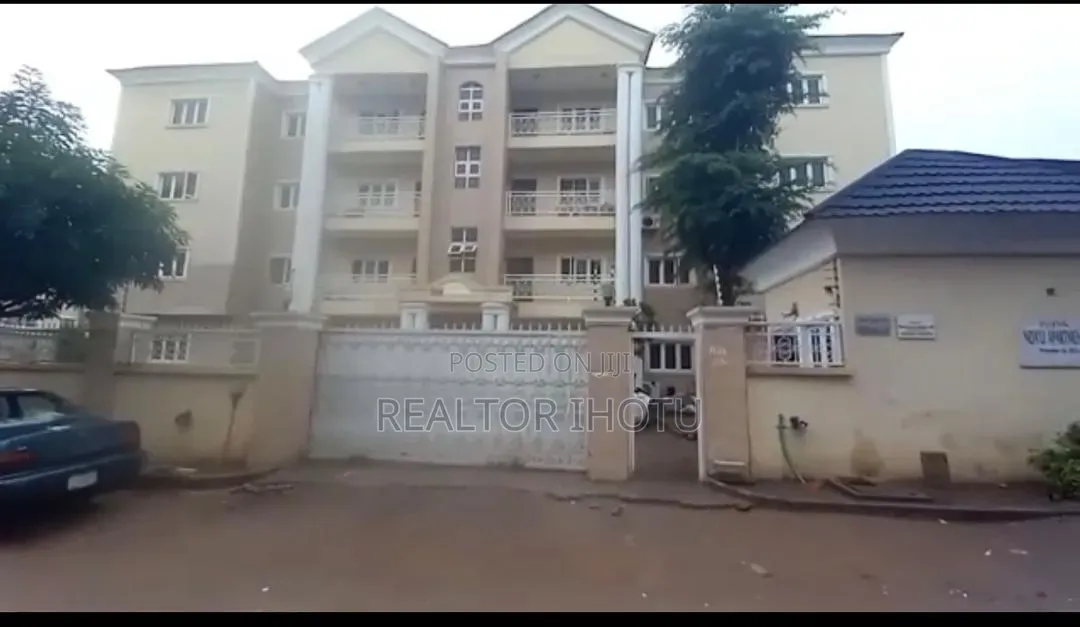 3bdrm Block of Flats in Jabi for sale in Jabi