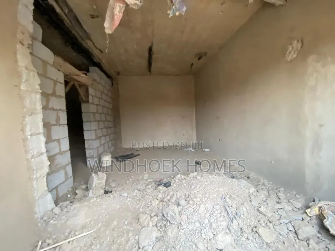 4bdrm Duplex in Sabon Lugbe for sale in Sabon Lugbe