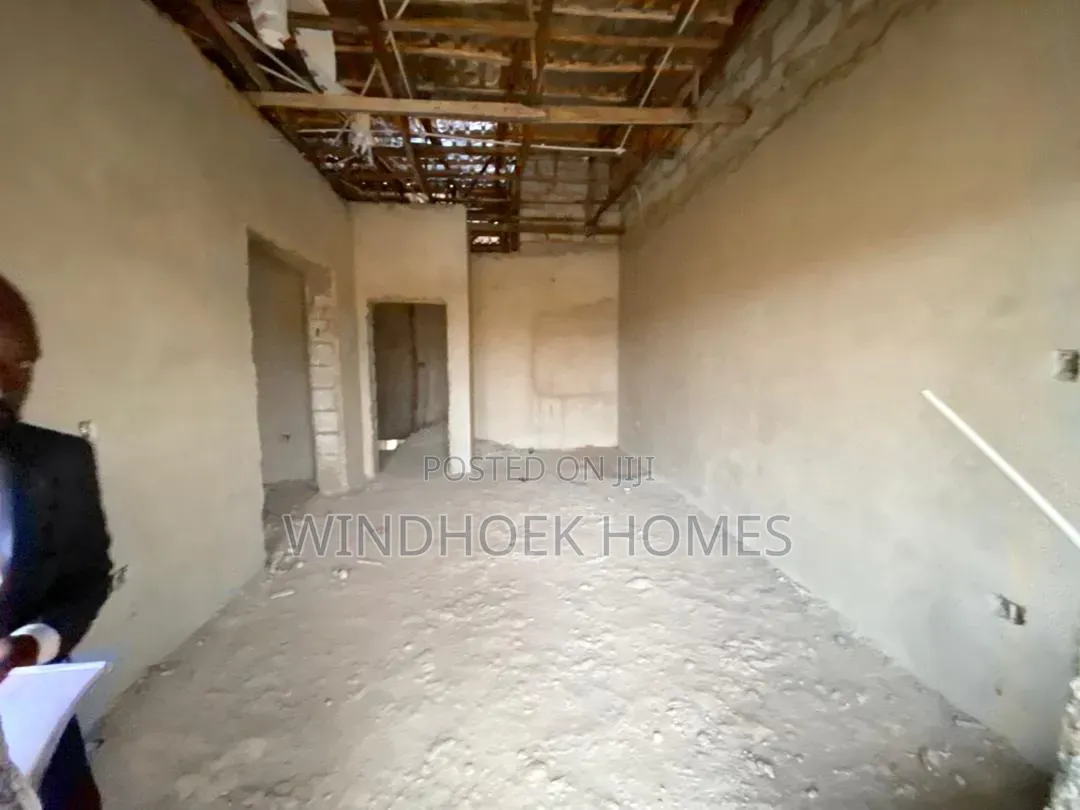4bdrm Duplex in Sabon Lugbe for sale in Sabon Lugbe