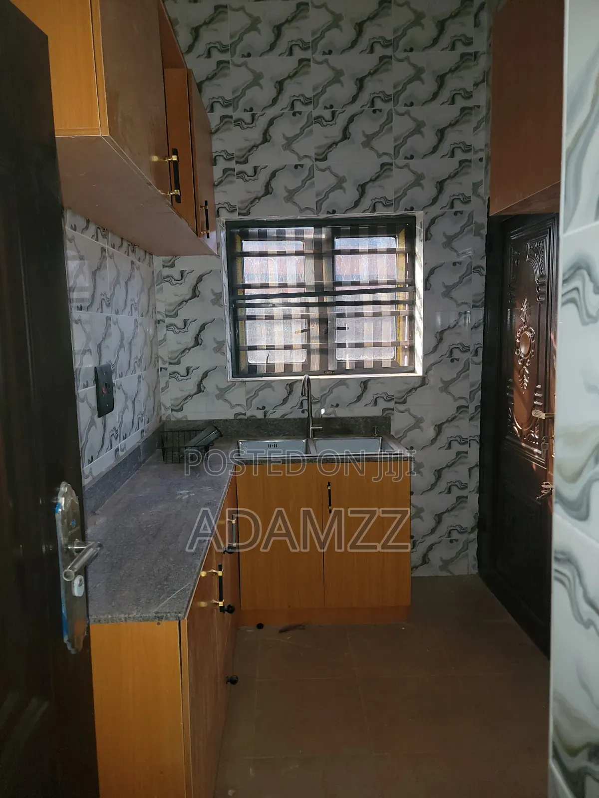 2bdrm Block of Flats in Ibagwa Express, Enugu for rent in Enugu