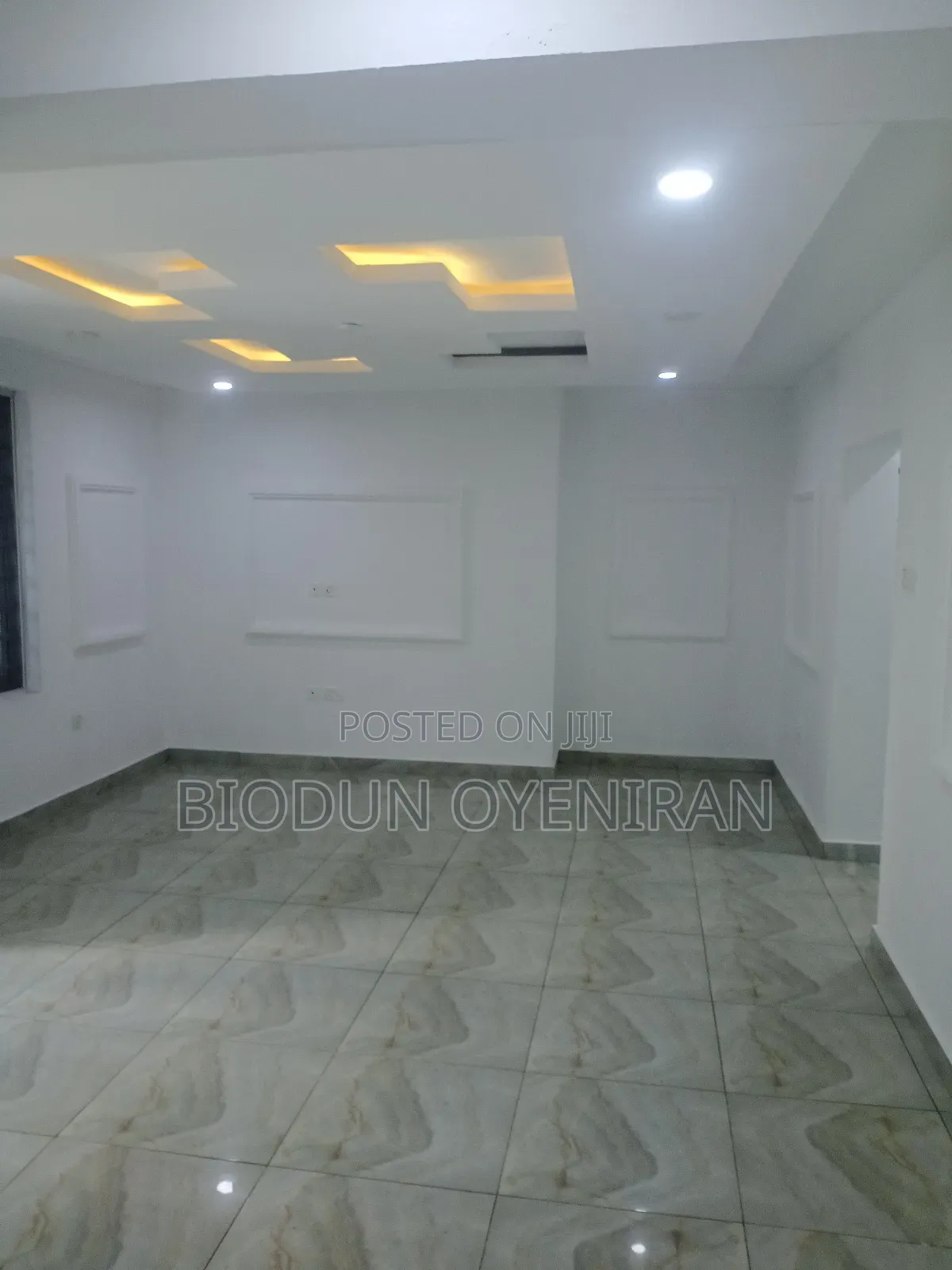 2bdrm Block of Flats in Abesan for rent in Abesan