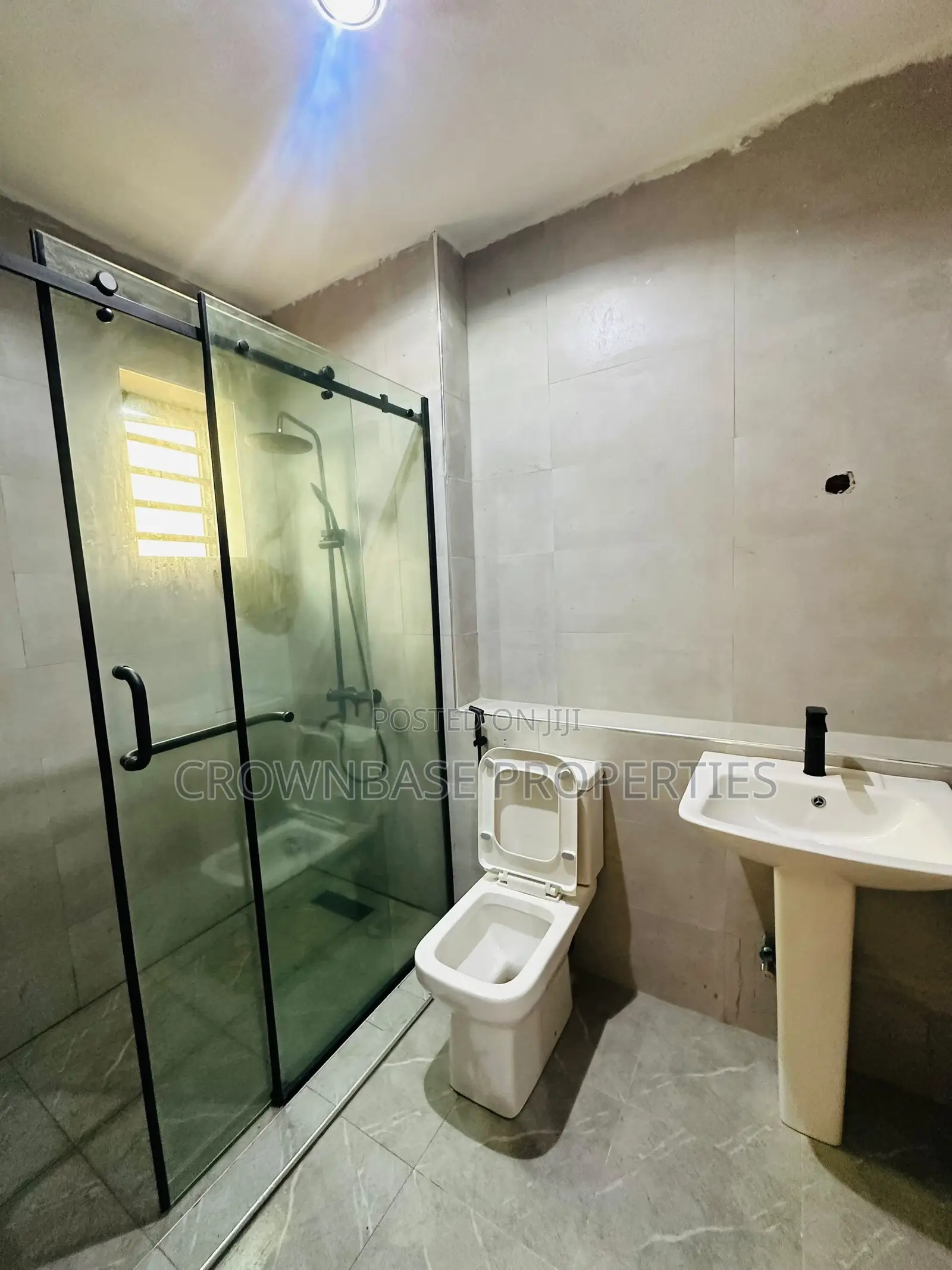 3bdrm Duplex in Abraham Adesanya Estate for sale in Abraham Adesanya Estate