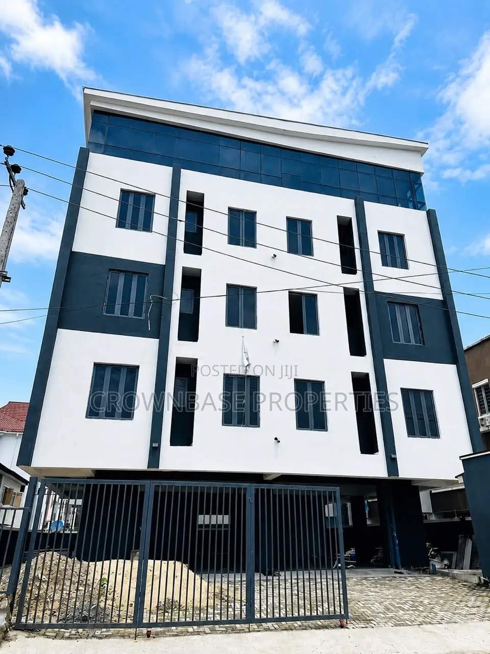 2bdrm Apartment in Ikate for sale in Ikate