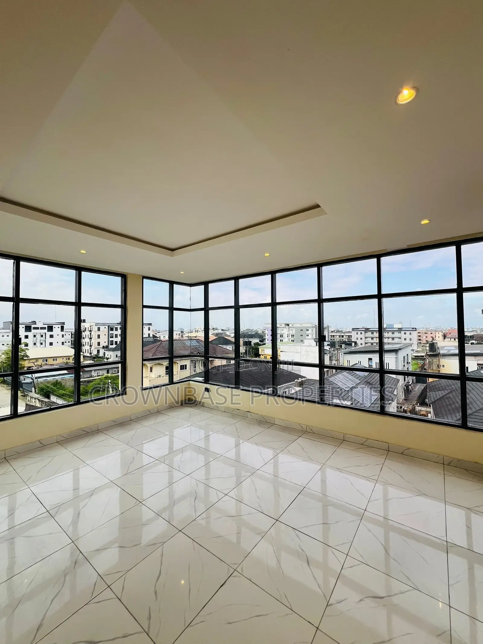 2bdrm Apartment in Ikate for sale in Ikate
