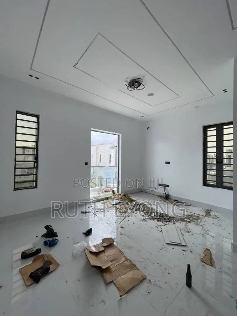 3bdrm Townhouse/Terrace in Ajah for sale in Ajah