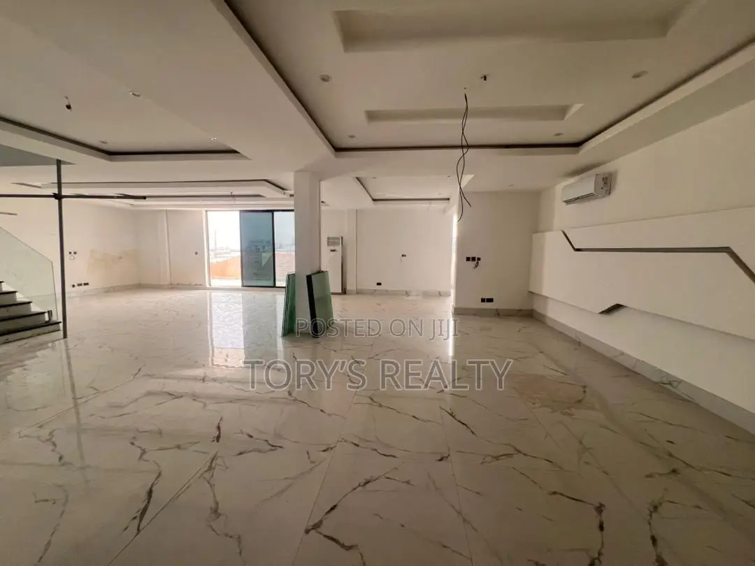 4bdrm Duplex in Banana Island for rent in Banana Island