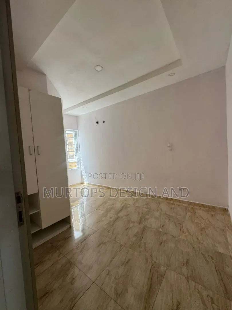 Studio Apartment in 80, Lekki Phase 2 for rent in Lekki Phase 2