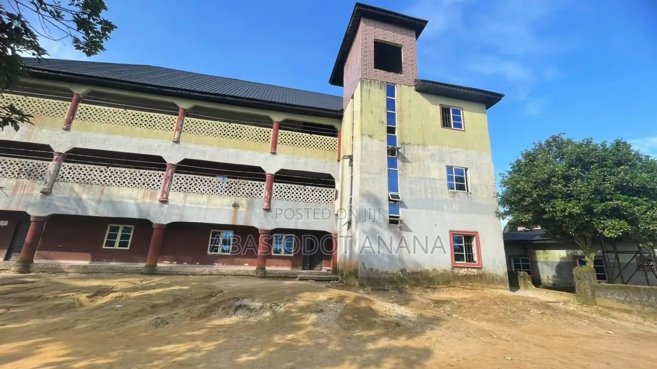 School for Sale With 23class Rooms and 15toilets on the Main Road in Uyo