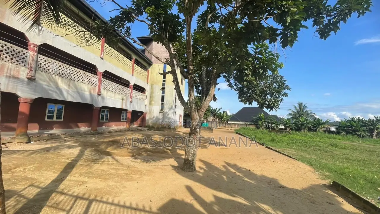 School for Sale With 23class Rooms and 15toilets on the Main Road in Uyo