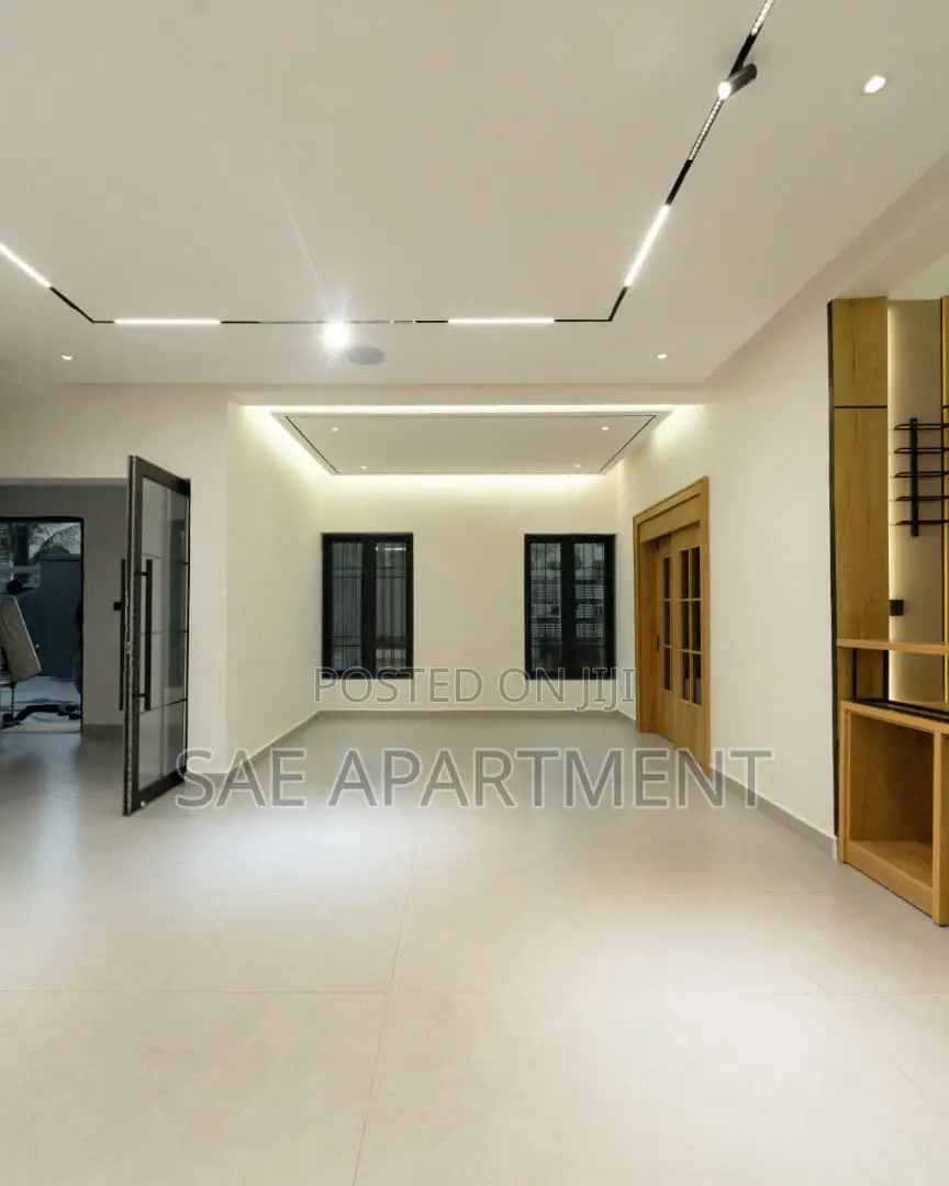 6bdrm Duplex in 6Bedroom Twin Duplex, Zone 2 / Wuse for sale in Zone 2 / Wuse