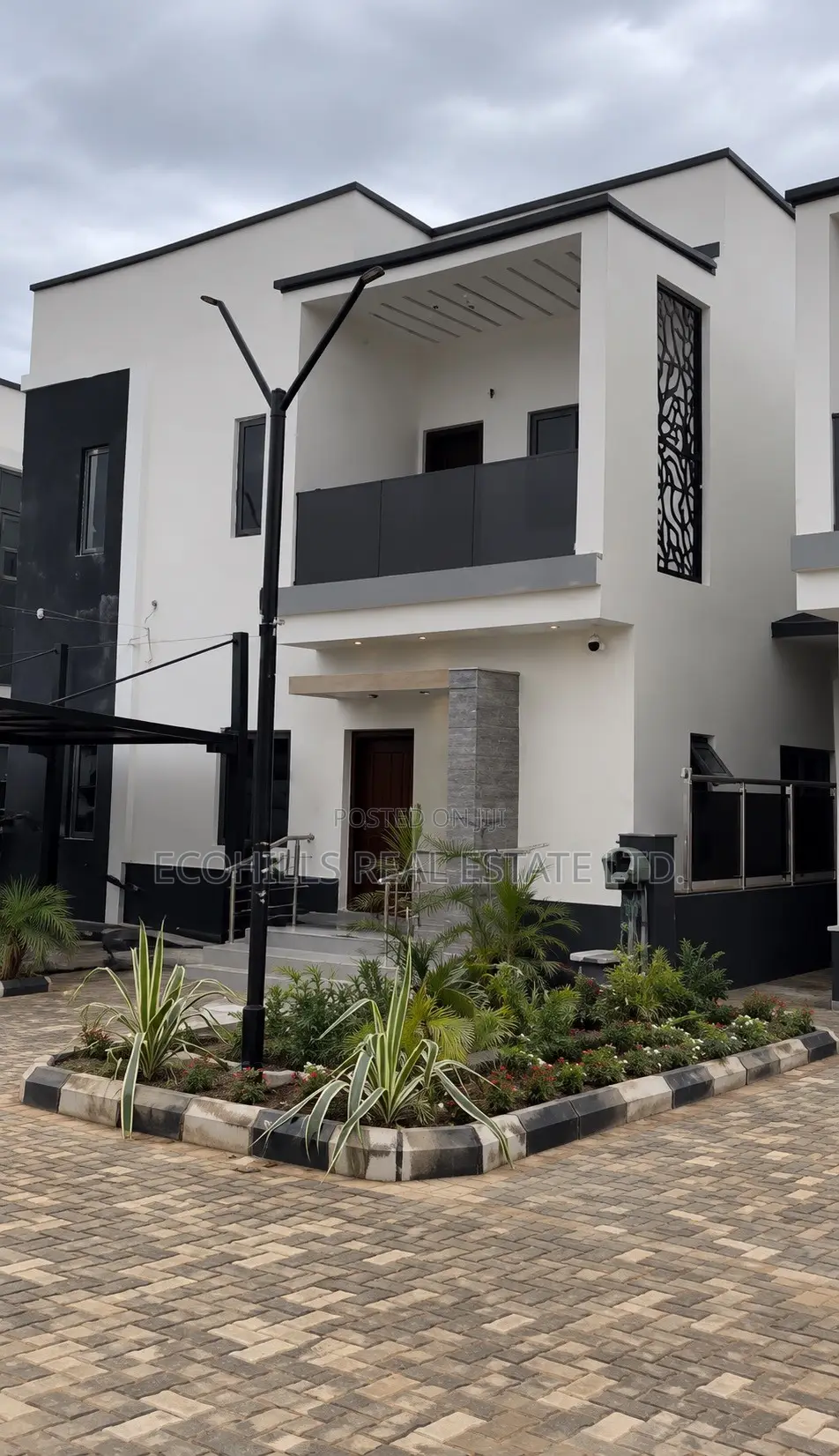 4bdrm Duplex in Jahi for sale in Jahi
