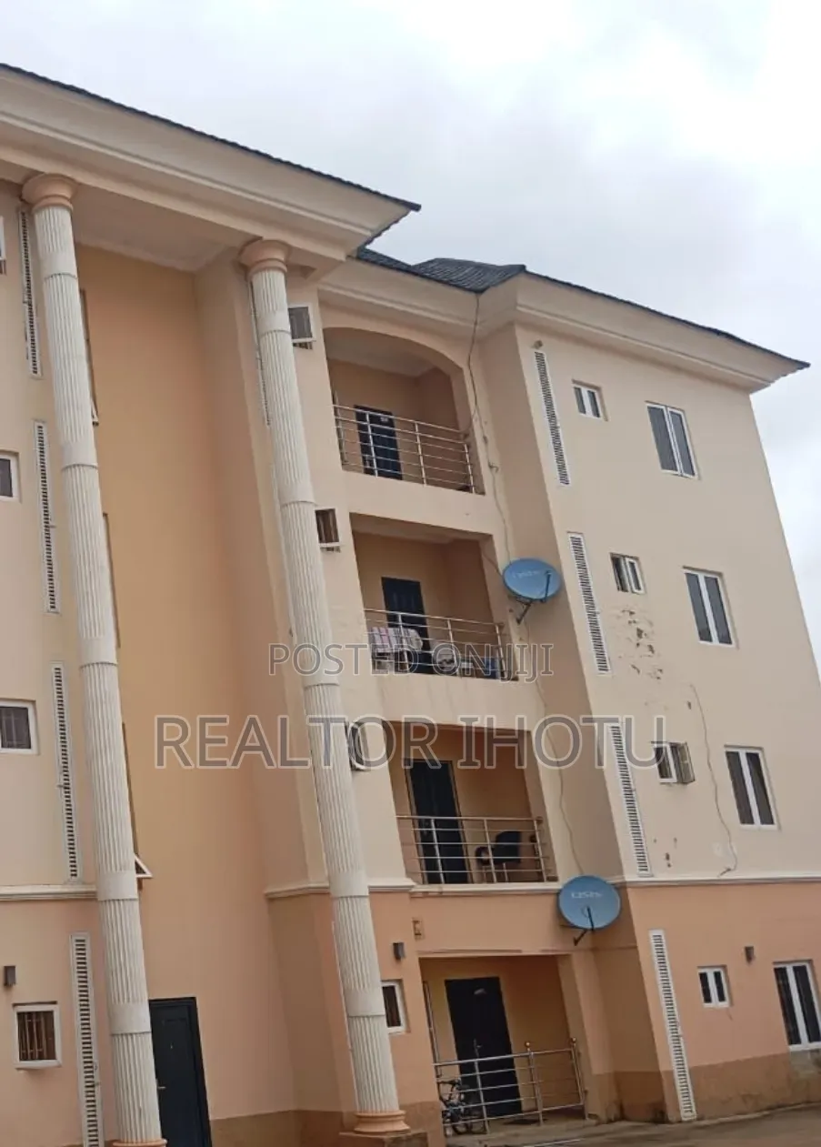 3bdrm Apartment in Kaura for sale in Kaura