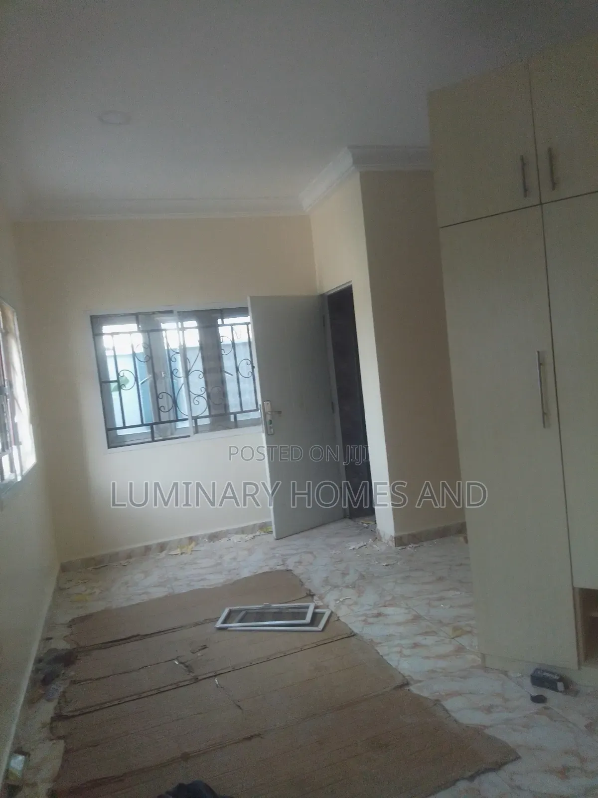 3bdrm Block of Flats in Jedo Road, Sabon Lugbe for rent in Sabon Lugbe