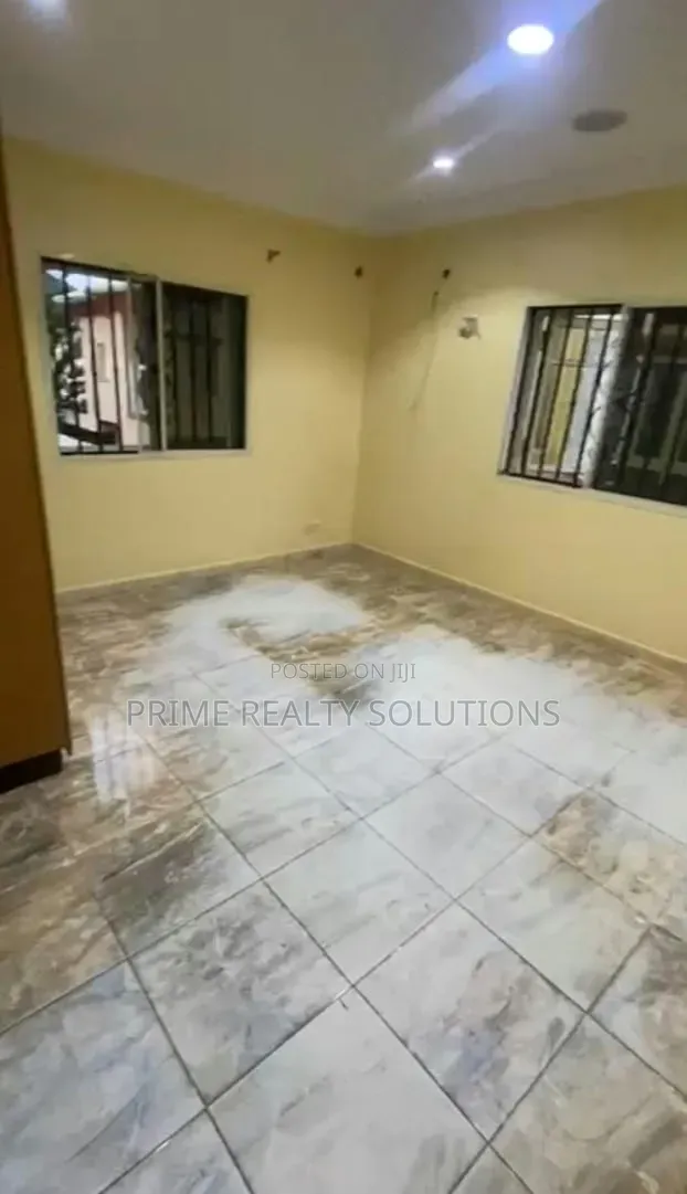 Mini Flat in Obamusa Estate, for rent in Idado