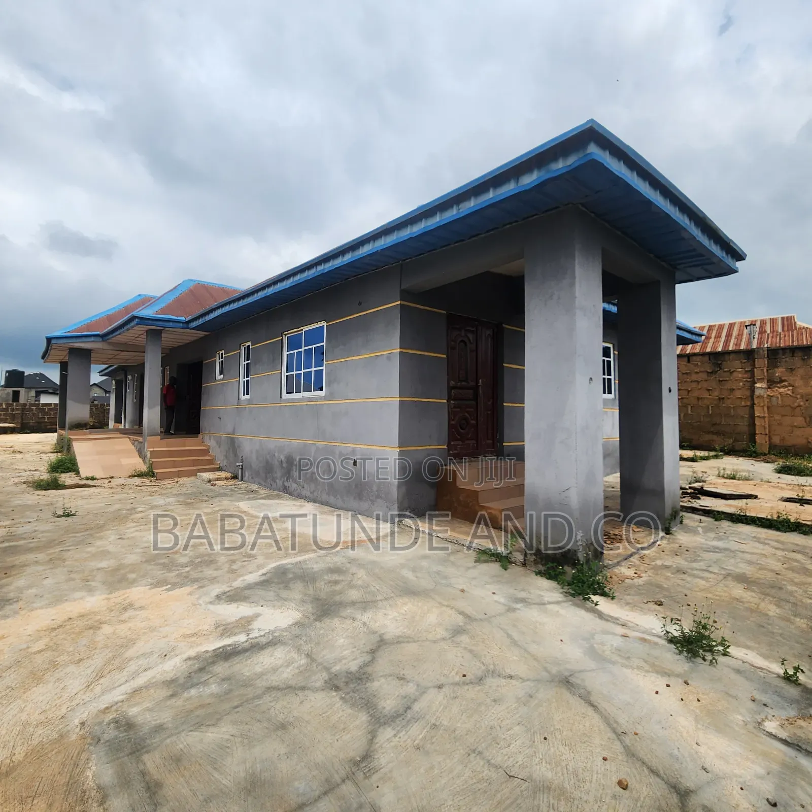 2bdrm Block of Flats in Ibadan Polytechnic/University for sale in Ibadan Polytechnic/University