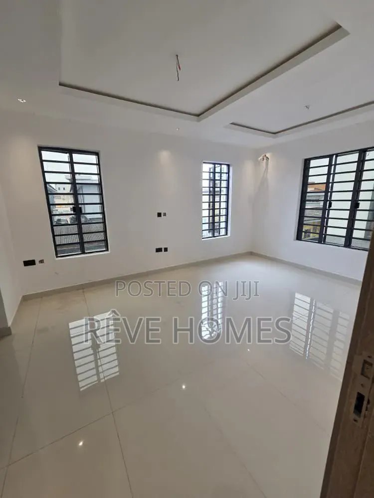 4bdrm Duplex in Opebi for sale in Opebi