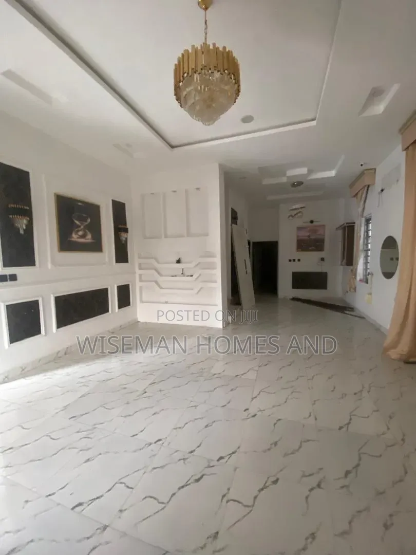 5bdrm Duplex in Osapa London for rent in Osapa london